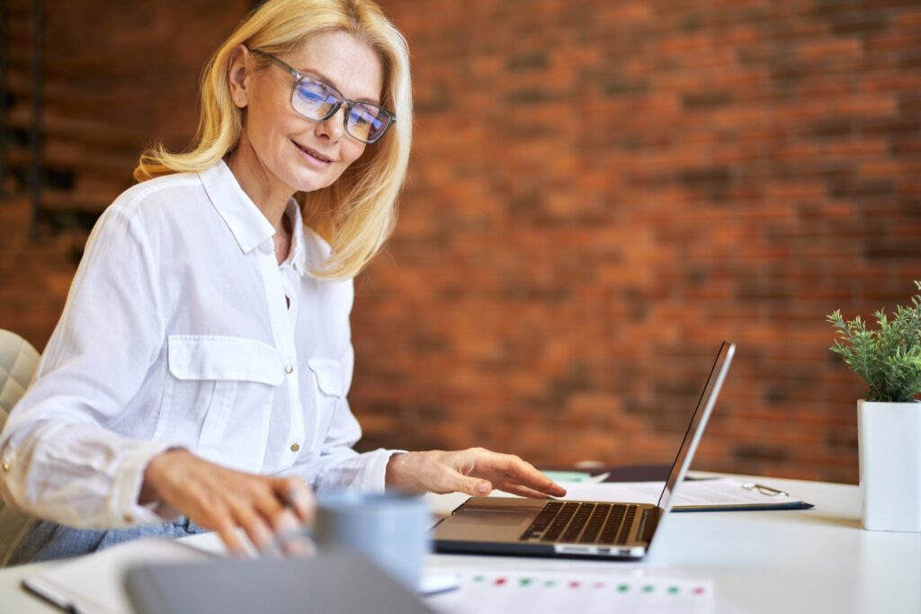 Retirement Planning for Independent Contractors: Tax-Advantaged Choices